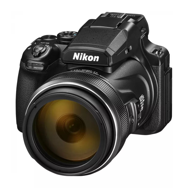 Фотоаппарат Nikon Coolpix P1100, 125х оптический зум, 3.2" ЖК-дисплей, Wi-Fi