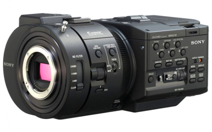 Видеокамера Sony NEX-FS700RH Body